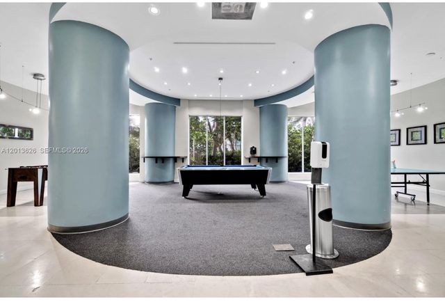 4001 S Ocean Dr 7B, Hollywood, FL 33019