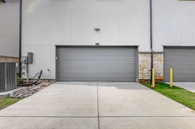 369 Mule Deer Drive, Frisco, TX 75068