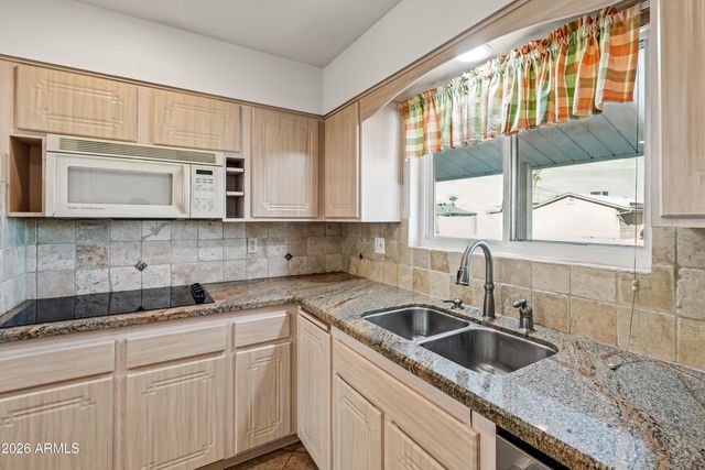 11226 N BALBOA Drive, Sun City, AZ 85351