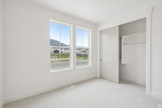 9977 N LITTLE LEAF LN, Highland, UT 84003