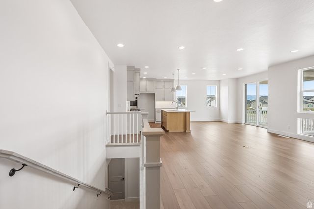 9977 N LITTLE LEAF LN, Highland, UT 84003