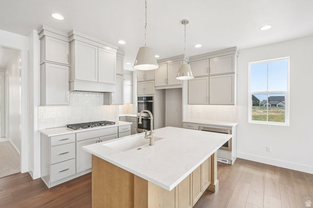 9977 N LITTLE LEAF LN, Highland, UT 84003