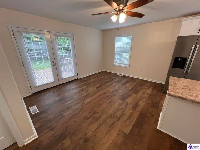 219 Henry Street, Elizabethtown, KY 42701