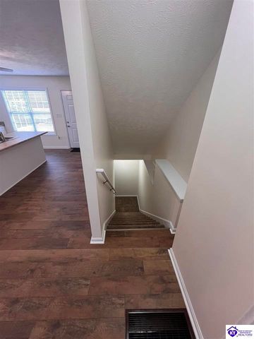 219 Henry Street, Elizabethtown, KY 42701