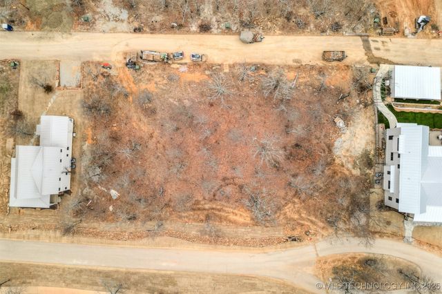 118 Ridgeline Road, Carlton Landing, OK 74432