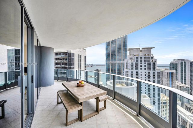 1000 Brickell Plz 4601, Miami, FL 33131