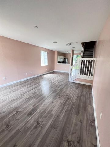 4116 Napoli Lake Drive, Riviera Beach, FL 33410