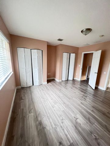 4116 Napoli Lake Drive, Riviera Beach, FL 33410