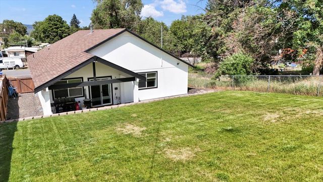 7204 E 4th Ave, Spokane Valley, WA 99212