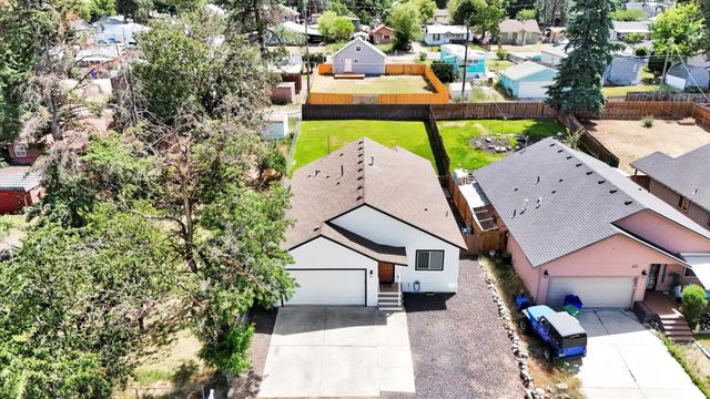 7204 E 4th Ave, Spokane Valley, WA 99212