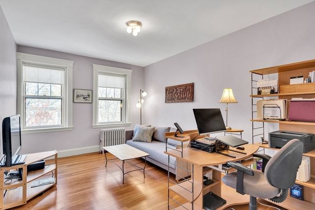 36 Linnaean St 12A, Cambridge, MA 02138