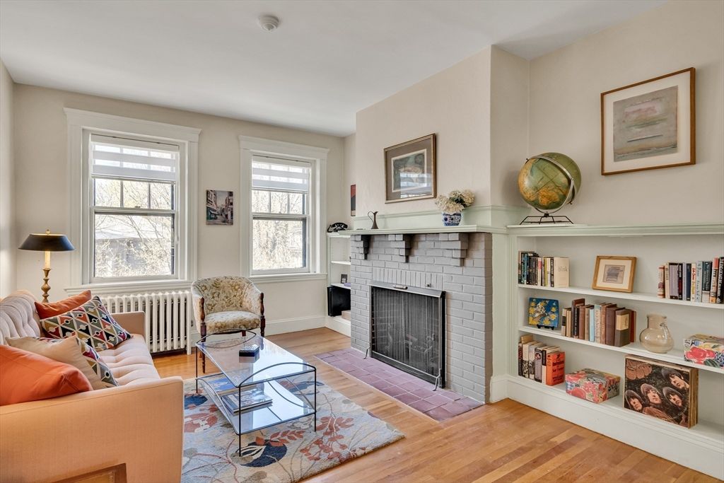 36 Linnaean St 12A, Cambridge, MA 02138