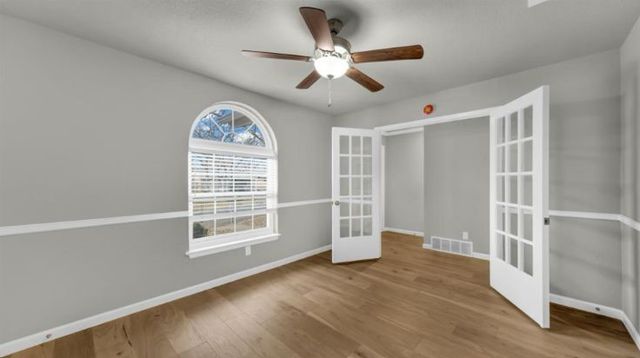 3801 Halifax Court, Arlington, TX 76013