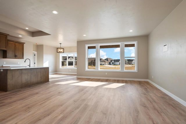 1468 DIVINITY DRIVE, De Pere, WI 54115