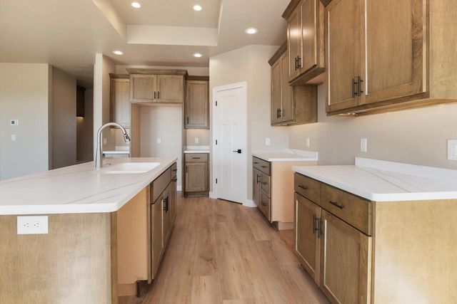 1468 DIVINITY DRIVE, De Pere, WI 54115