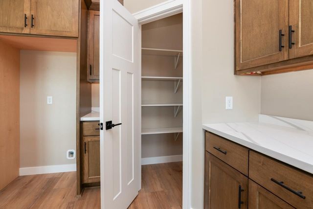 1468 DIVINITY DRIVE, De Pere, WI 54115