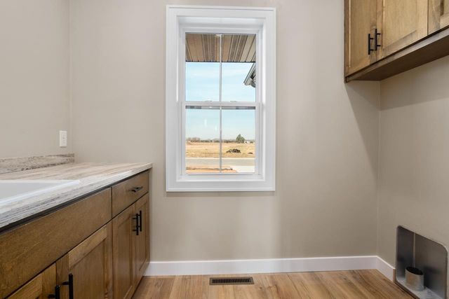 1468 DIVINITY DRIVE, De Pere, WI 54115