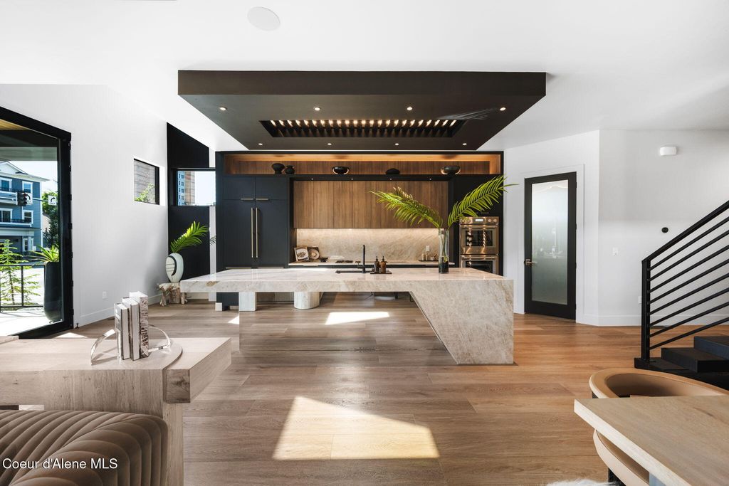 809 E SHERMAN AVE, Coeur d'Alene, ID 83814 photo 15