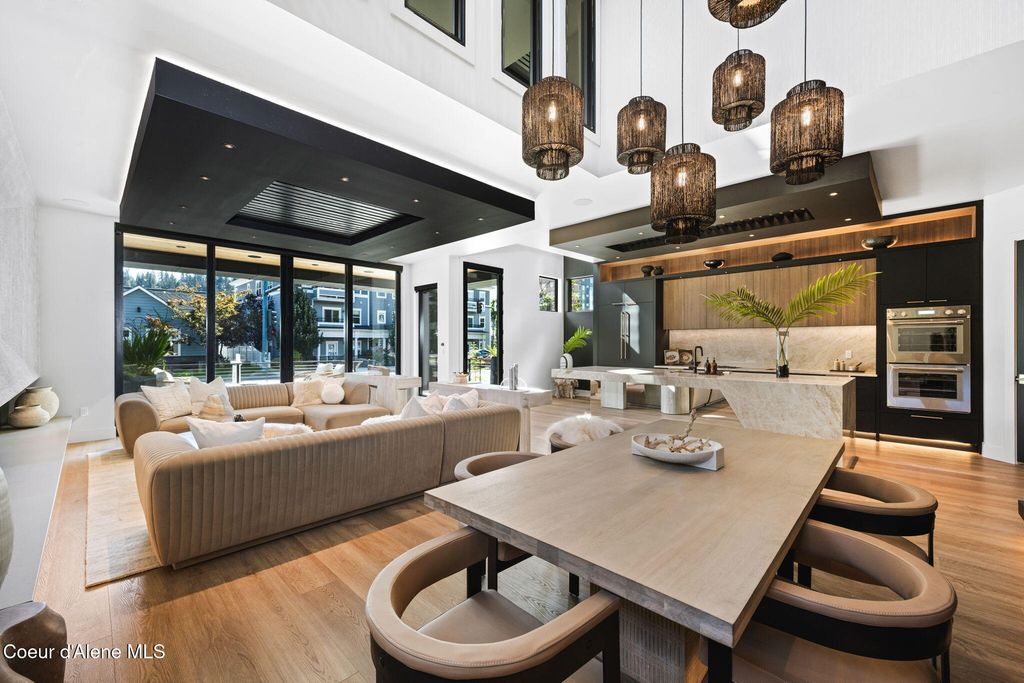 809 E SHERMAN AVE, Coeur d'Alene, ID 83814 photo 19