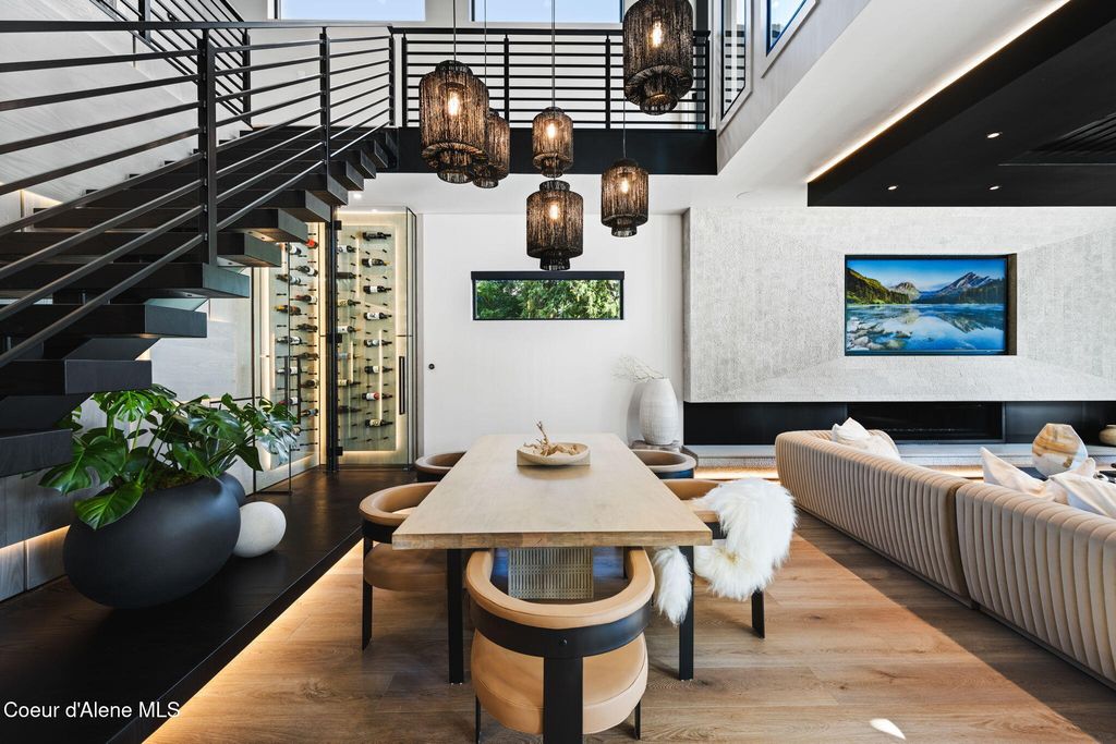 809 E SHERMAN AVE, Coeur d'Alene, ID 83814 photo 20