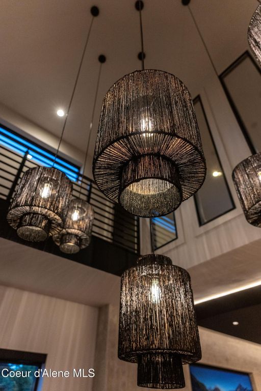 809 E SHERMAN AVE, Coeur d'Alene, ID 83814 photo 22