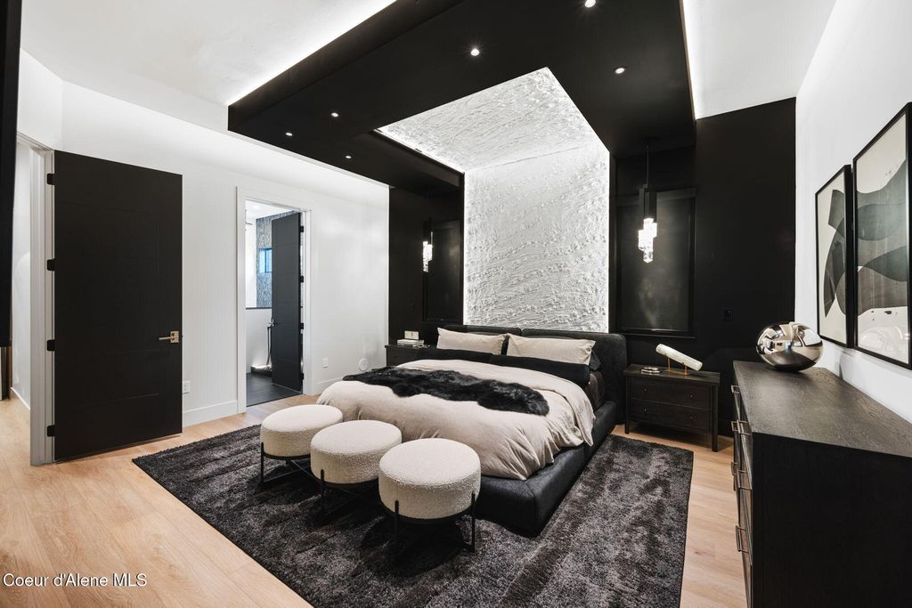 809 E SHERMAN AVE, Coeur d'Alene, ID 83814 photo 24