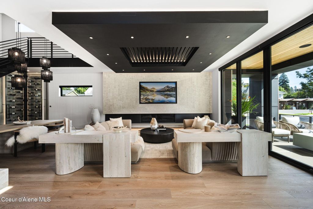 809 E SHERMAN AVE, Coeur d'Alene, ID 83814 photo 4