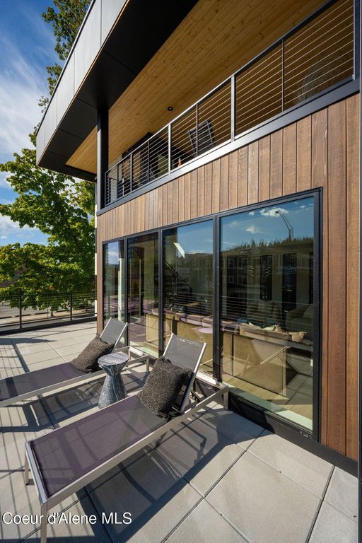 809 E SHERMAN AVE, Coeur d'Alene, ID 83814 photo 46