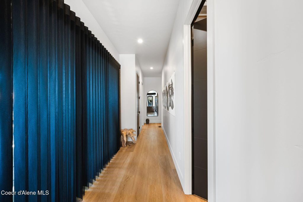 809 E SHERMAN AVE, Coeur d'Alene, ID 83814 photo 63