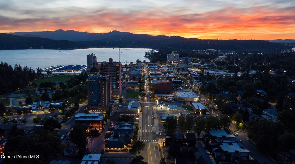 809 E SHERMAN AVE, Coeur d'Alene, ID 83814 photo 72