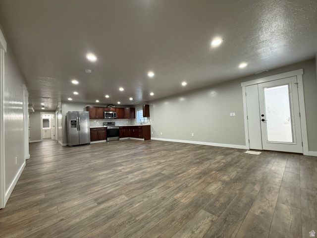 8151 W JOE DR, Magna, UT 84044