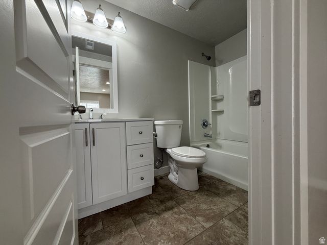 8151 W JOE DR, Magna, UT 84044