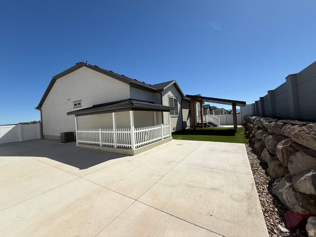8151 W JOE DR, Magna, UT 84044