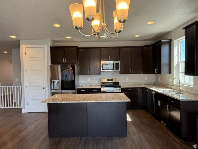8151 W JOE DR, Magna, UT 84044