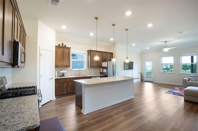 2320 Roaring River TRL, Leander, TX 78641