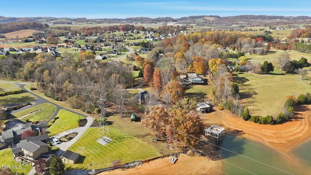 290 Candy Creek Private Drive, Blountville, TN 37617