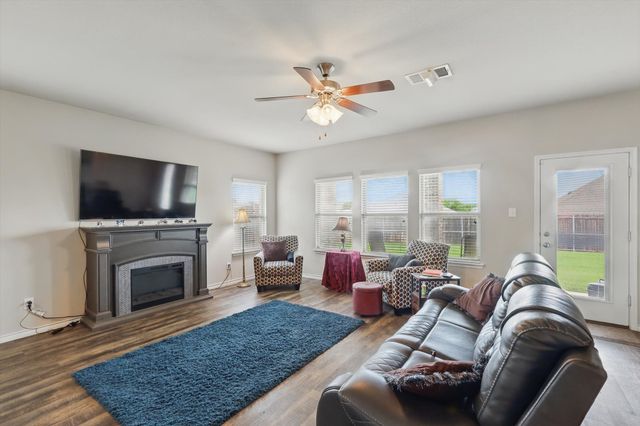 3013 Dominion Street, Denton, TX 76209