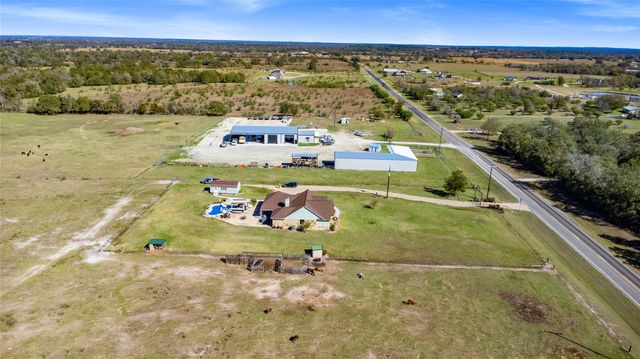 12065 Fm 1696 Road, Bedias, TX 77831