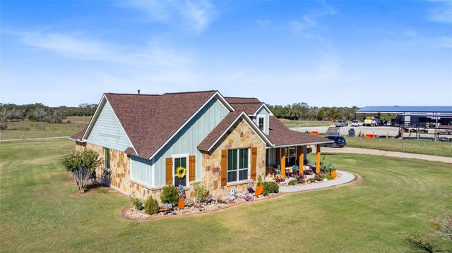 12065 Fm 1696 Road, Bedias, TX 77831