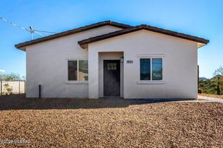 244 S Richmond Drive, Vail, AZ 85641