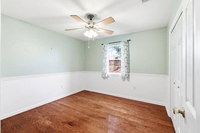 121 Rosedown Dr, Thibodaux, LA 70301