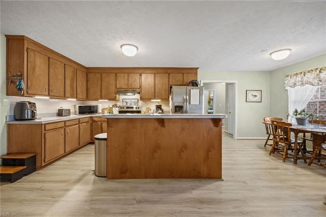 15236 W Ashby WAY, Carrollton, VA 23314