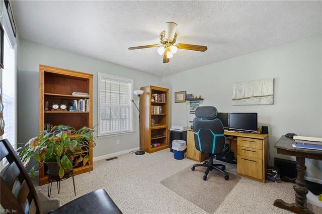 15236 W Ashby WAY, Carrollton, VA 23314