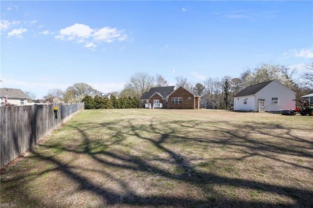 15236 W Ashby WAY, Carrollton, VA 23314