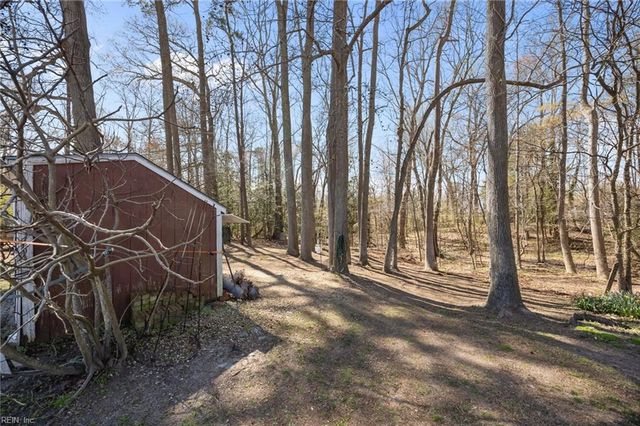 15236 W Ashby WAY, Carrollton, VA 23314