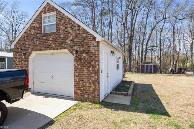 15236 W Ashby WAY, Carrollton, VA 23314