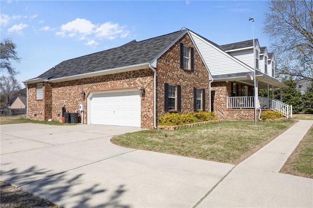 15236 W Ashby WAY, Carrollton, VA 23314