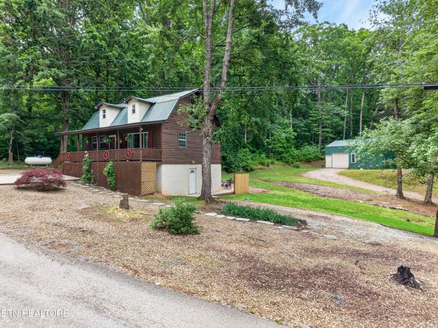 279 Siever Rd, Crossville, TN 38572