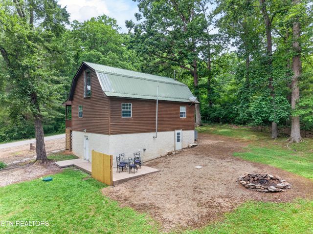 279 Siever Rd, Crossville, TN 38572