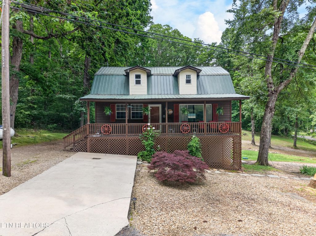 279 Siever Rd, Crossville, TN 38572